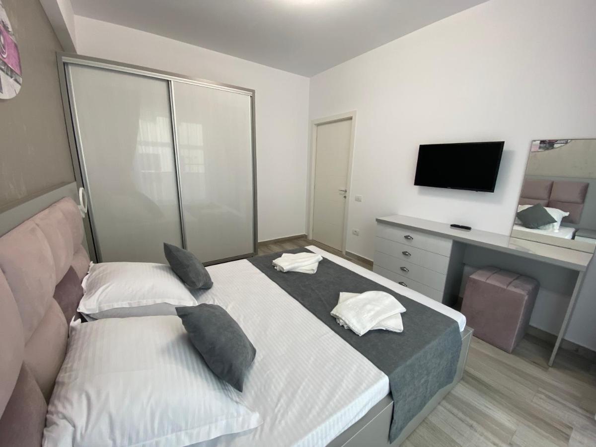 Alemar Royal 1 Lägenhet Năvodari Exteriör bild